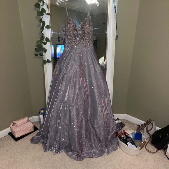 Prom Dress - Picture 1 of 4